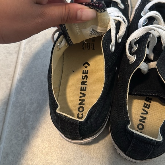 Converse Low Rise Black Canvas Sneakers - Picture 4 of 4